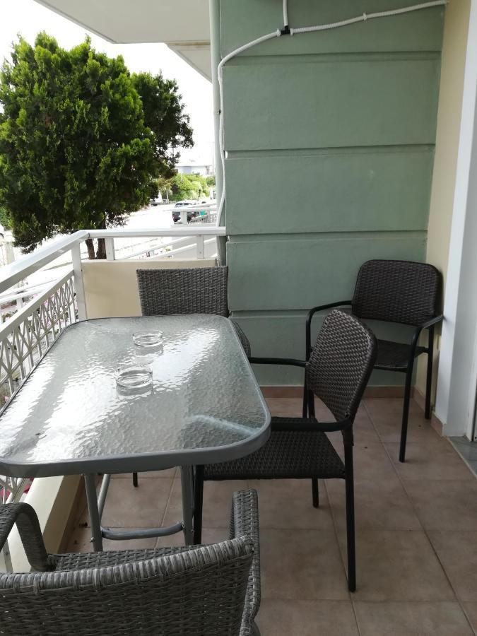 Apartment Ey Zhn Néa Khilí Exterior foto